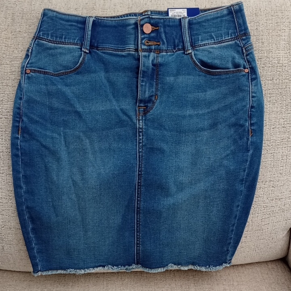 Apt. 9 Classic Blue Denim Pencil Skirt NWT